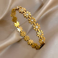 Gold Daisy Bracelet