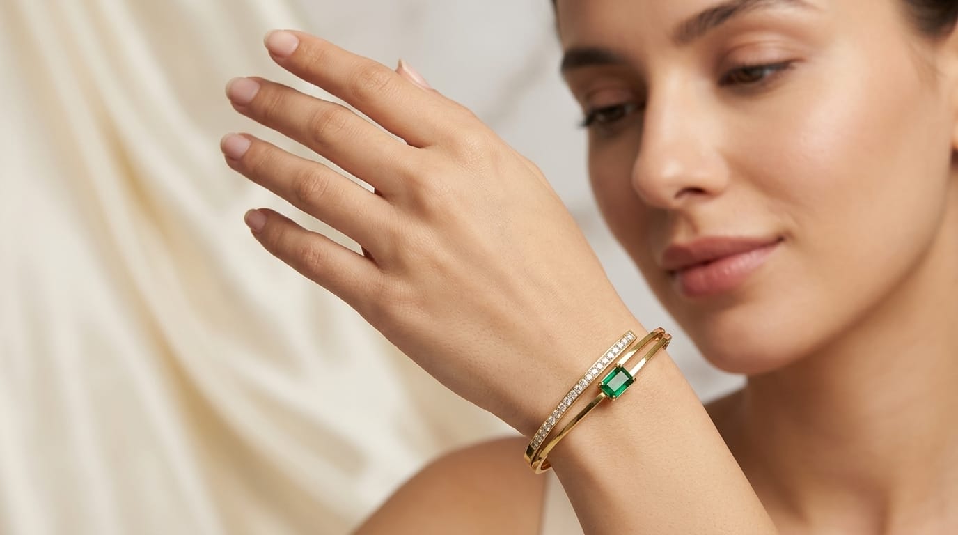 Elegant Clover Bracelet